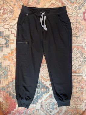 FIGS Women's Zamora Jogger Scrub Pants MEDIUM